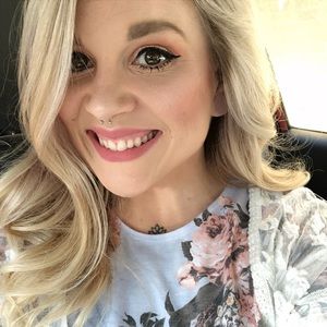 Meet your Posher, Savannah